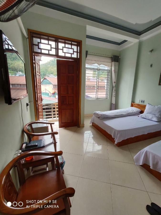 Ly Hoan Guesthouse Lang Xao Vang Exterior photo
