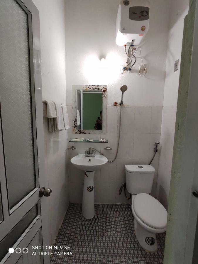 Ly Hoan Guesthouse Lang Xao Vang Exterior photo